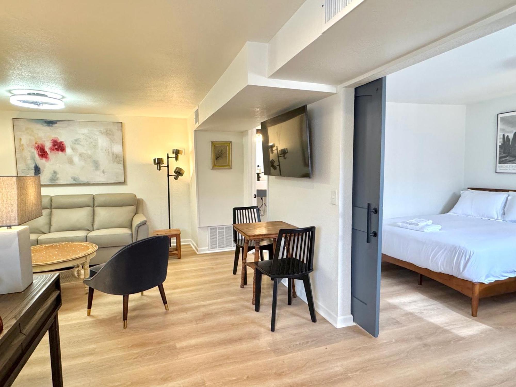 Upgraded Suite - Easy Access To Uptown #N29 Oklahoma Stadt Exterior foto